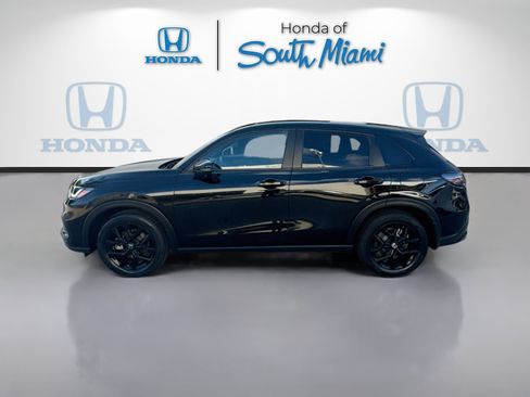 Certified 2025 Honda HR-V Sport image 4