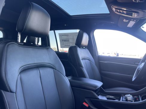 New 2026 Jeep Grand Cherokee Limited Reserve image 25