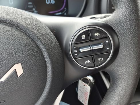 Certified 2024 Kia Soul LX w/ Option Group 015 FWD image 21