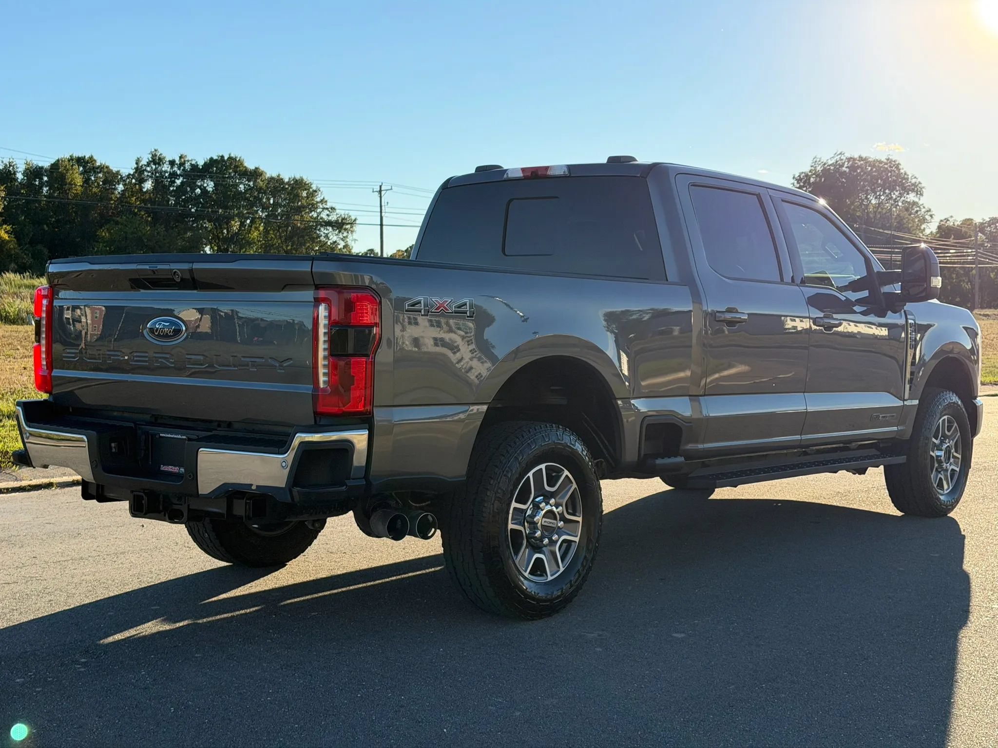 Used 2023 Ford F250 Lariat AWD/4WD image 5