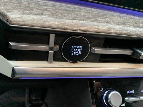 Used 2024 Hyundai Santa Fe Calligraphy image 29