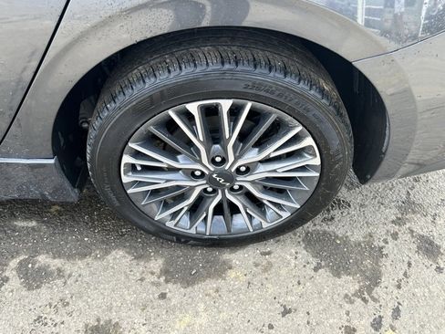 Certified 2024 Kia Forte GT-Line image 22