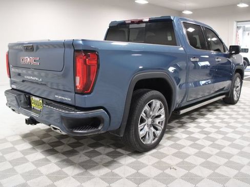 Used 2025 GMC Sierra 1500 Denali w/ Denali Reserve Package AWD/4WD image 11