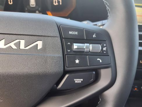 Used 2026 Kia Sportage EX w/ EX Panorama Roof Package image 24