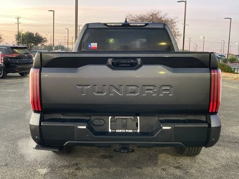 Used 2024 Toyota Tundra Limited image 6