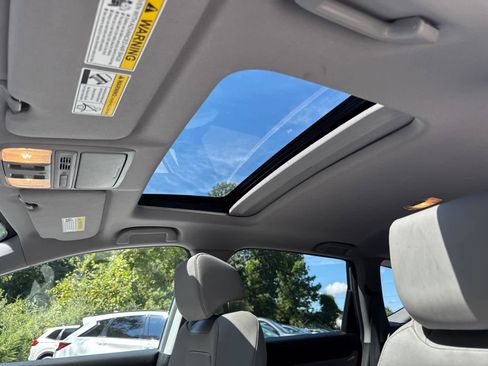 Used 2022 Honda CR-V EX-L image 15