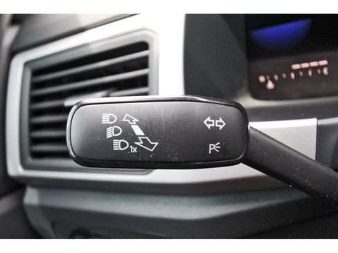 Used 2022 Volkswagen Atlas SE FWD image 20