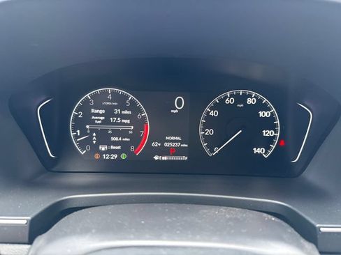 Used 2025 Honda Pilot Touring image 20