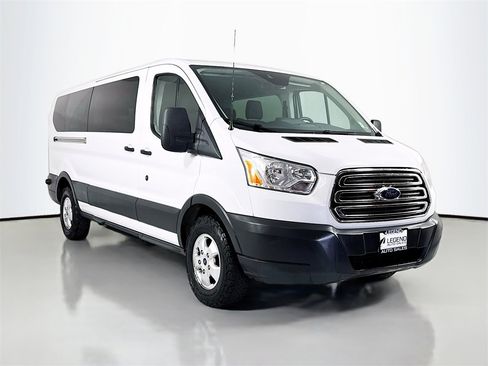 Used 2018 Ford Transit 350 XLT image 3
