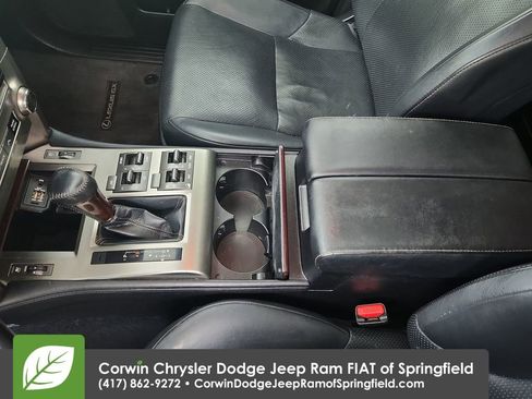 Used 2017 Lexus GX 460 Luxury w/ Preferred Accessory Package image 30