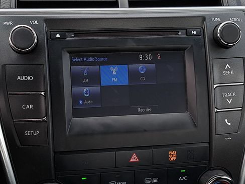 Used 2017 Toyota Camry SE FWD image 22