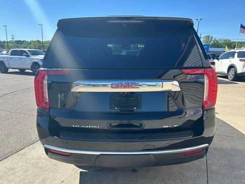 Used 2023 GMC Yukon XL SLT AWD/4WD image 6
