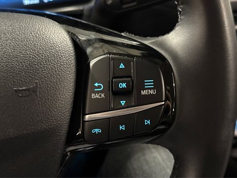 Used 2023 Ford Escape Platinum AWD/4WD image 25