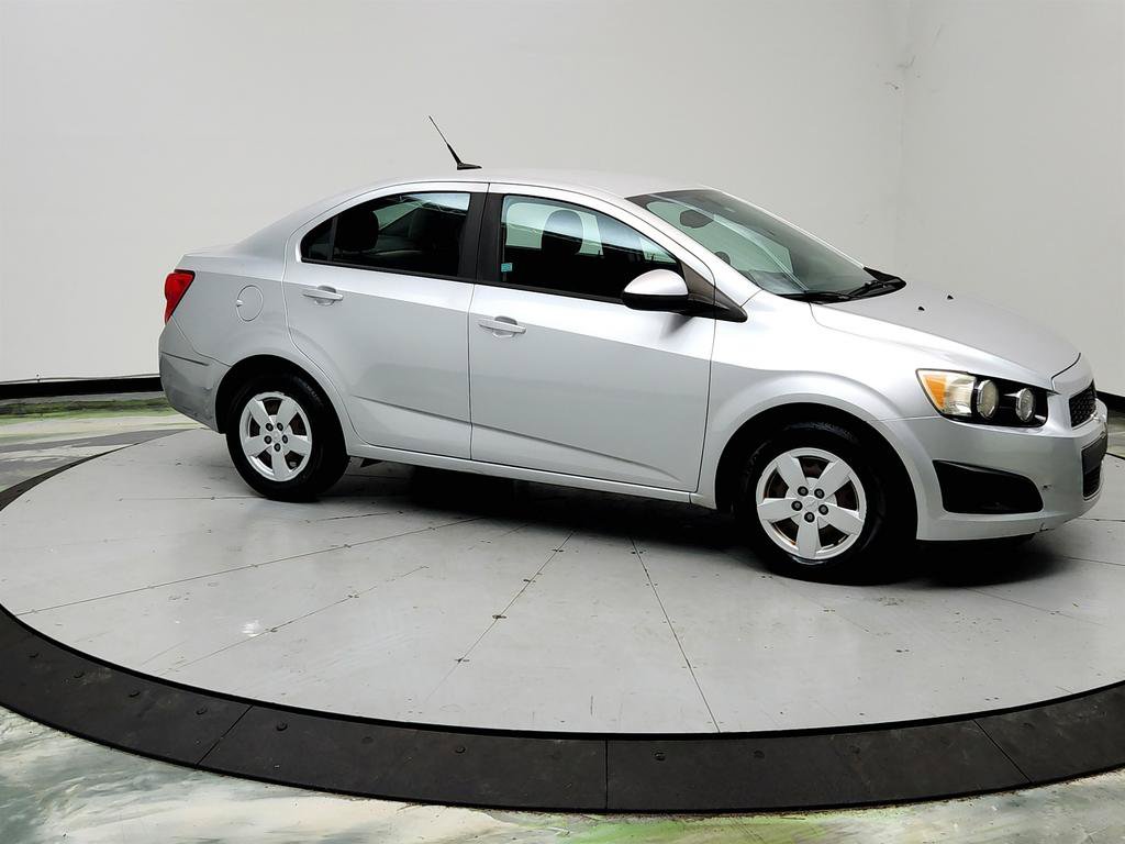Used 2014 Chevrolet Sonic LS FWD image 3