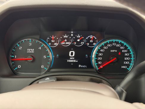 Used 2018 GMC Yukon Denali w/ Open Road Package AWD/4WD image 8