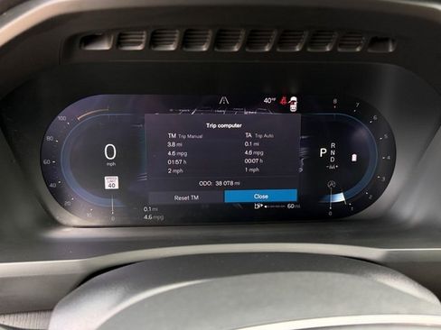 Certified 2024 Volvo XC90 B6 Ultimate w/ Protection Package Premier image 34