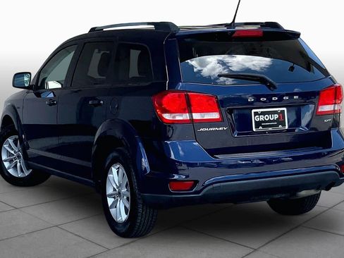 Used 2018 Dodge Journey SXT w/ Connectivity Group FWD image 12