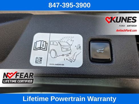 Certified 2020 Ford Escape Titanium AWD/4WD image 23