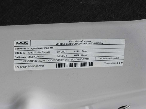 Used 2025 Ford F350 Platinum w/ Platinum Plus Package image 32