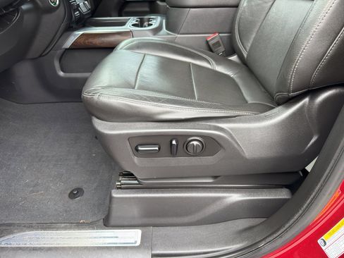 Used 2019 GMC Sierra 1500 SLT w/ SLT Premium Plus Package image 17