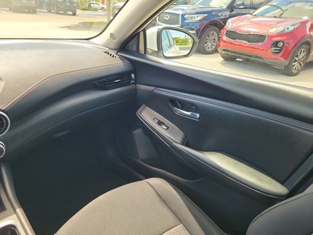 Certified 2025 Nissan Sentra SV FWD image 15