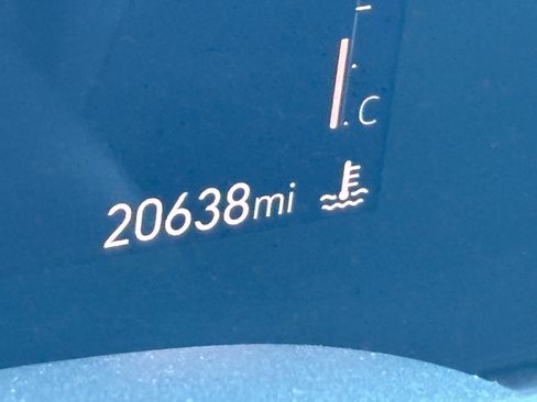 Used 2024 Buick Encore GX Preferred image 9