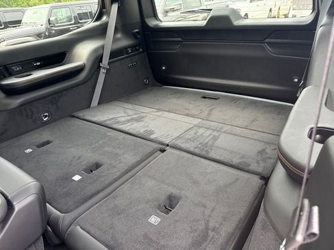 New 2026 Jeep Grand Wagoneer Summit AWD/4WD image 25