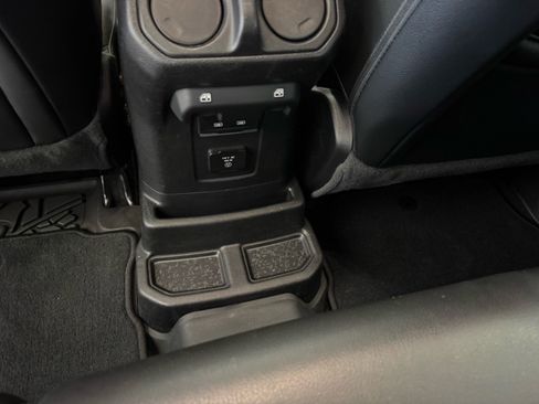 Used 2021 Jeep Wrangler Unlimited Sahara w/ Cold Weather Group AWD/4WD image 12