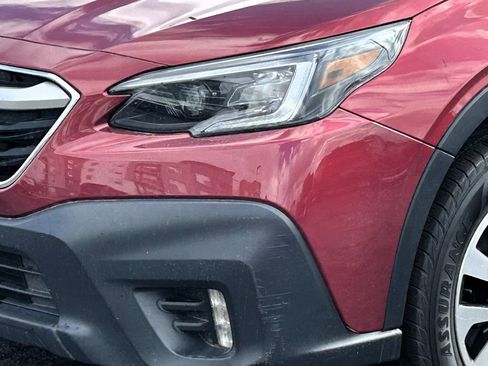 Used 2020 Subaru Outback Premium image 12