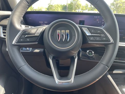 New 2025 Buick Envision Preferred image 97