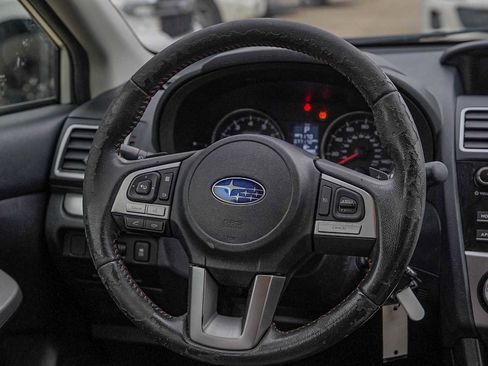 Used 2016 Subaru Crosstrek 2.0i Premium w/ Moonroof Package image 29