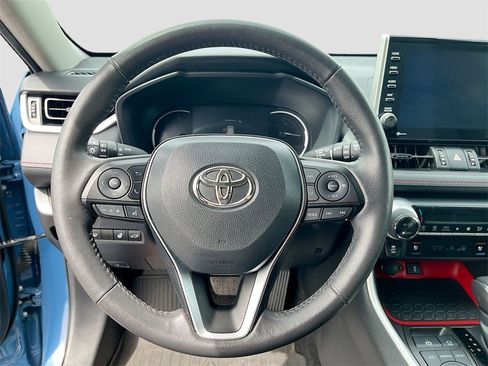 Used 2022 Toyota RAV4 TRD Off-Road image 11