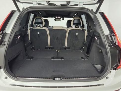 Used 2025 Volvo XC90 B6 Plus w/ Protection Package Premier AWD/4WD image 43