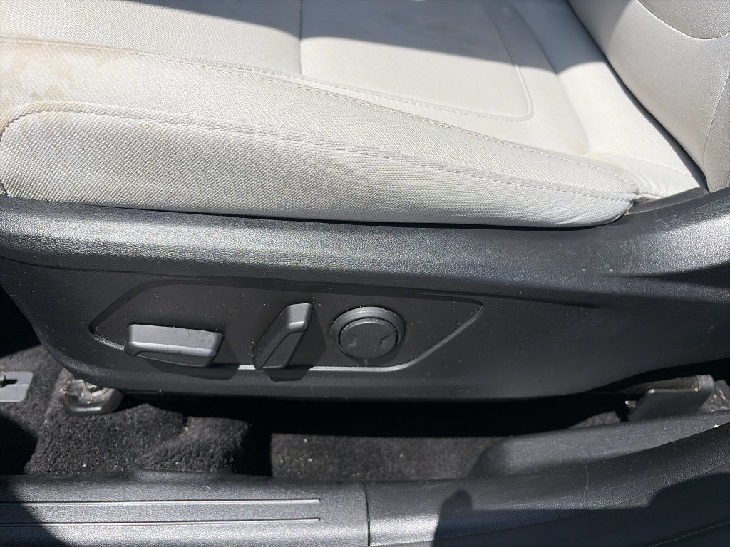 Used 2025 Hyundai Tucson SEL AWD/4WD image 12