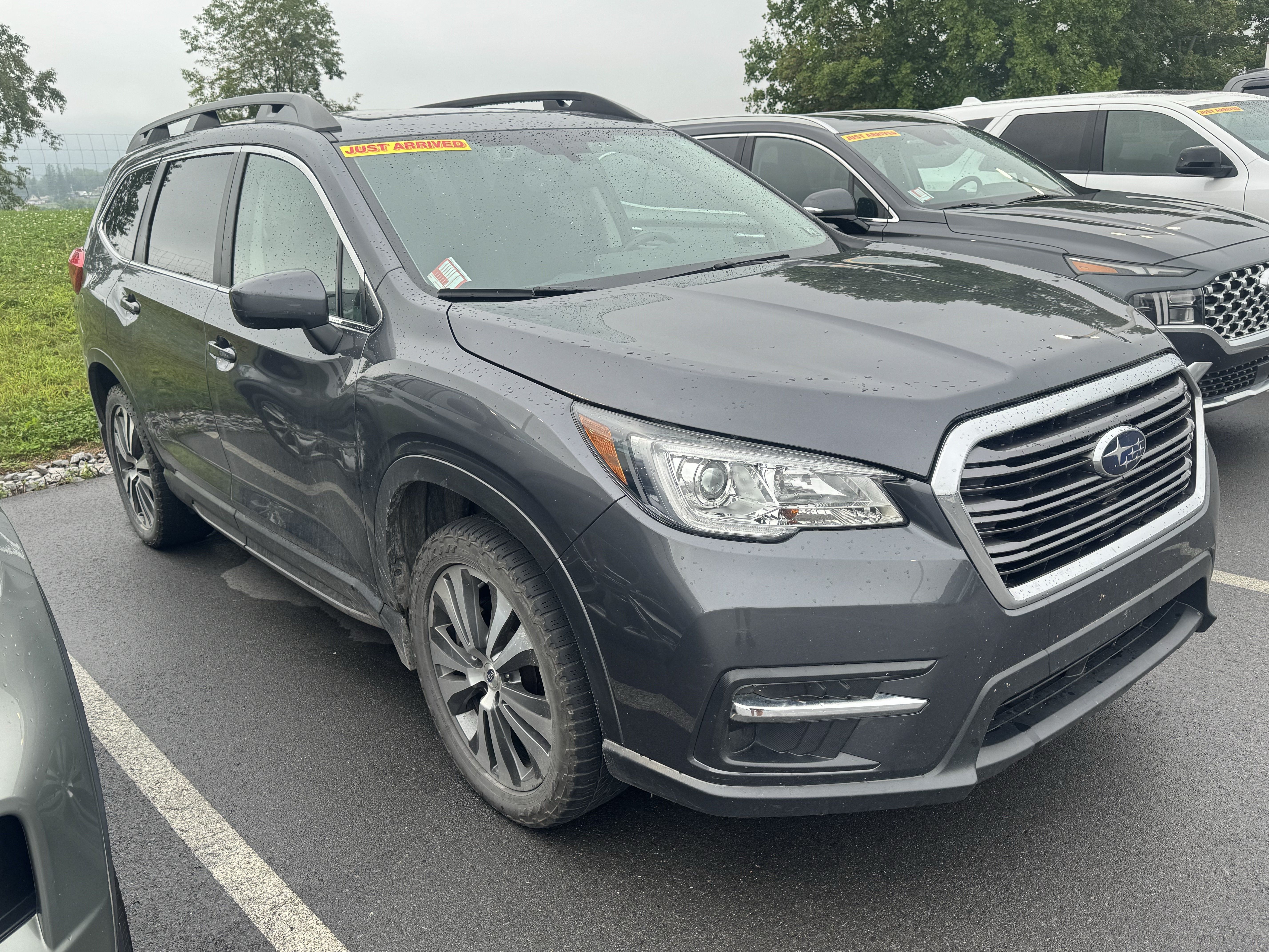 Used 2019 Subaru Ascent Premium w/ Popular Package #2 AWD/4WD image 1