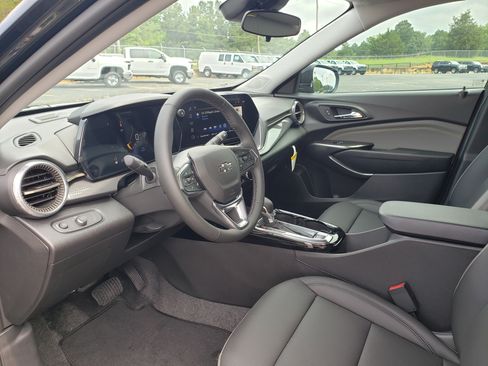 New 2026 Chevrolet Trax ACTIV w/ Driver Confidence Package FWD image 30