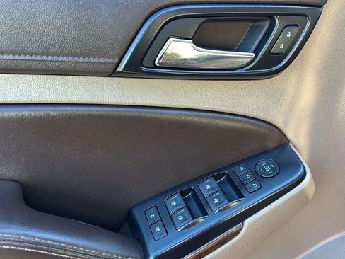 Used 2015 Chevrolet Tahoe LT image 10