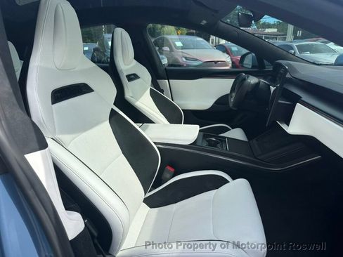 Used 2026 Tesla Model S Plaid AWD/4WD image 26