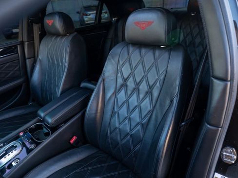 Used 2015 Bentley Flying Spur V8 image 98