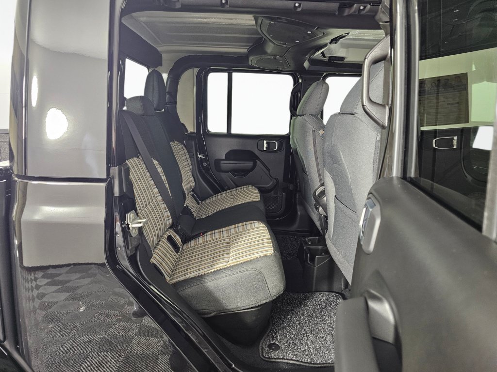New 2026 Jeep Gladiator Sport AWD/4WD image 37