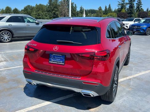 Used 2026 Mercedes-Benz GLA 250 4MATIC image 9