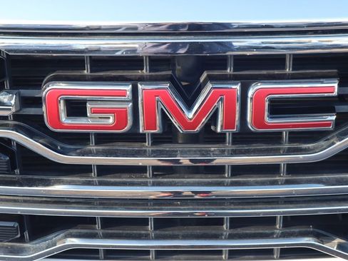 Certified 2024 GMC Sierra 1500 SLT image 24