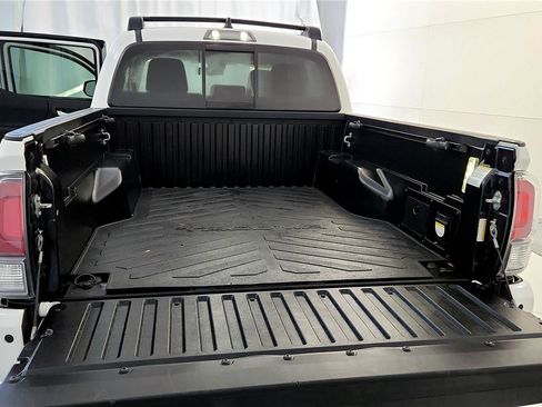 Used 2023 Toyota Tacoma TRD Sport image 26