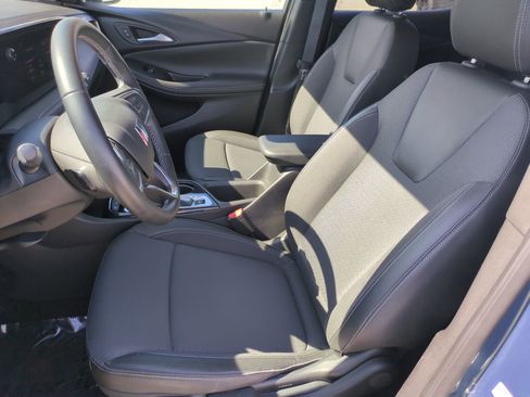 Certified 2024 Buick Encore GX Preferred AWD/4WD image 16