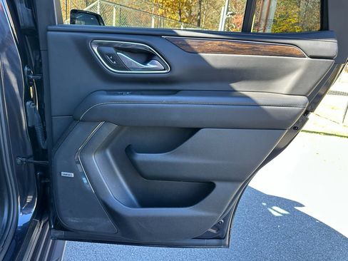 Used 2024 Chevrolet Tahoe Premier image 31