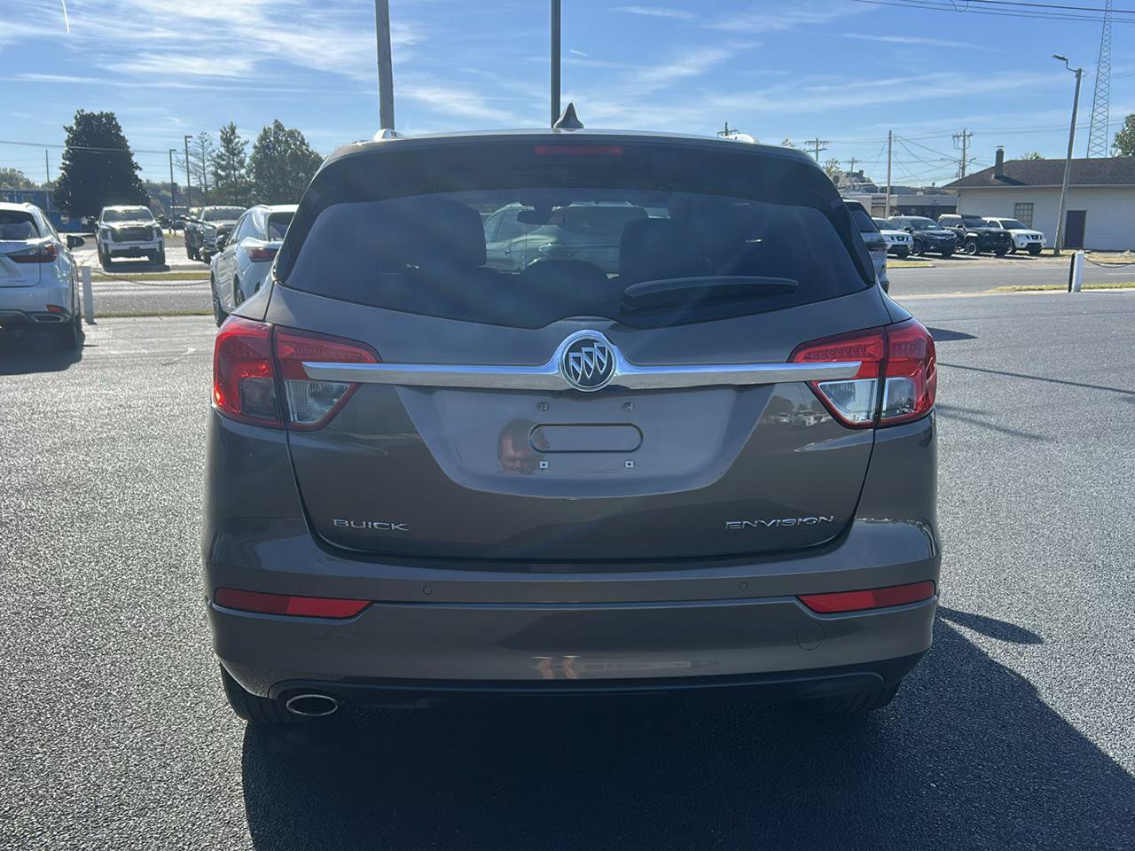 Used 2018 Buick Envision Essence w/ LPO, Interior Luxury Package FWD image 6
