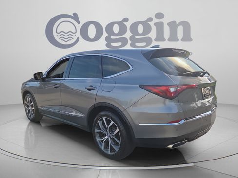 Used 2024 Acura MDX SH-AWD w/ Technology Package image 3