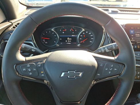 Certified 2023 Chevrolet Equinox RS w/ RS Leather Package image 17