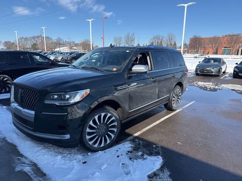 Used 2022 Lincoln Navigator Black Label image 9