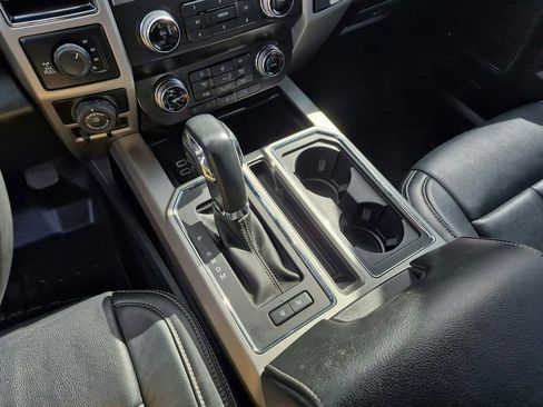 Used 2020 Ford F150 Lariat w/ Equipment Group 502A Luxury AWD/4WD image 21